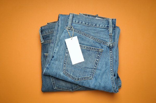 Jeans pour homme : combien coûte ce type de vêtement ?